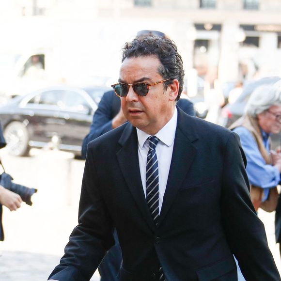 Patrick Cohen - Arrivées aux obsèques de Philippe Labro en l'église de Saint-Germain-des-Prés à Paris le 13 juin 2025. © Dominique Jacovides - Christophe Clovis / Bestimage