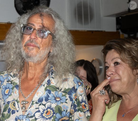 Exclusif - Djamel Bentenah et Severine Bauw - Mariage de Djamel Bentenah (acheteur dans l'émission Affaire Conclue) avec Severine Bauw à la mairie de Colombes le 21 juin 2025.