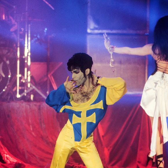 Le chanteur Prince lors de la cérémonie des World Music Awards à Monte-Carlo, le 4 mai 1994. © API Bestimage