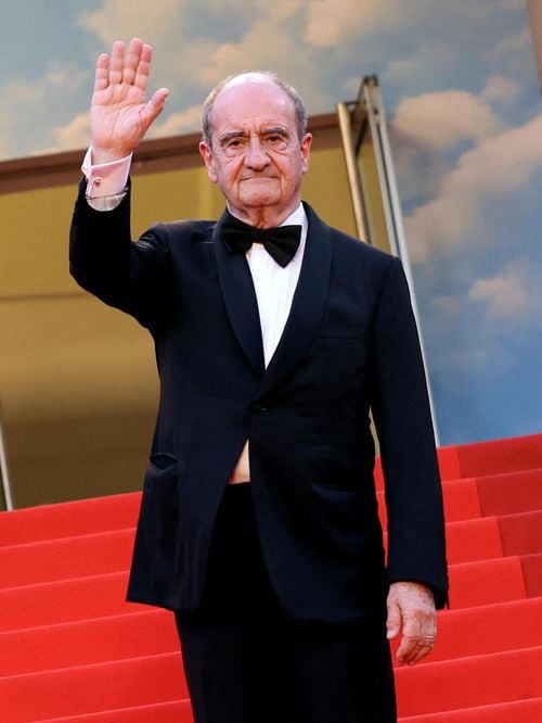 Pour "lever le pied" sur France 2, Pierre Lescure fait appel à une figure de France Inter