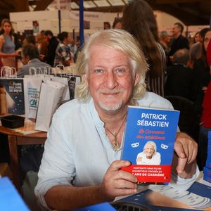 "Elle est danseuse avec moi, régisseuse sur mes clips... Elle est partout", déclare-t-il.

Patrick Sébastien à la Halle Georges Brassens de Brive-la-Gaillarde pour la Foire du Livre de Brive , le 9 novembre 2024. © Jean-Marc Lhomer / Bestimage