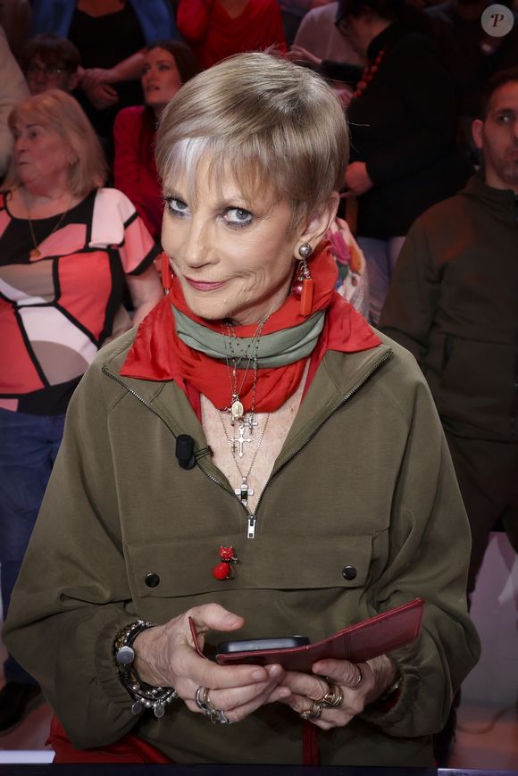 Isabelle Morini-Bosc, sur le plateau de l'émission "Tout Beau, Tout N9uf - TBT9" présentée par C.Hanouna, et diffusée en direct sur W9, Paris, France, le 13 janvier 2026. © Jack Tribeca / Bestimage