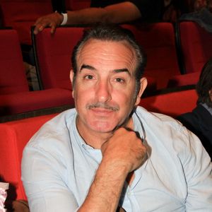 Jena Dujardin renoue avec une femme de son passé.

Exclusif - Jean Dujardin - Les personnalités vont voir le dernier spectacle de Chantal Goya au palais des Congrès à Paris.

© Baldini / Bestimage