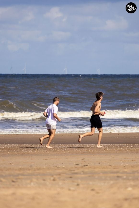 De la randonnée au paddle en passant par une petite course à pied sur la plage, les vacances offrent mille occasions d'activer son cardio sans contrainte.