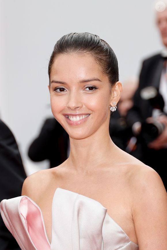 Lyna Khoudri - Montée des marches du film « Les aigles de la République» lors du 78ème Festival International du Film de Cannes, au Palais des Festivals à Cannes. Le 19 mai 2025
© Jacovides-Moreau / Bestimage
