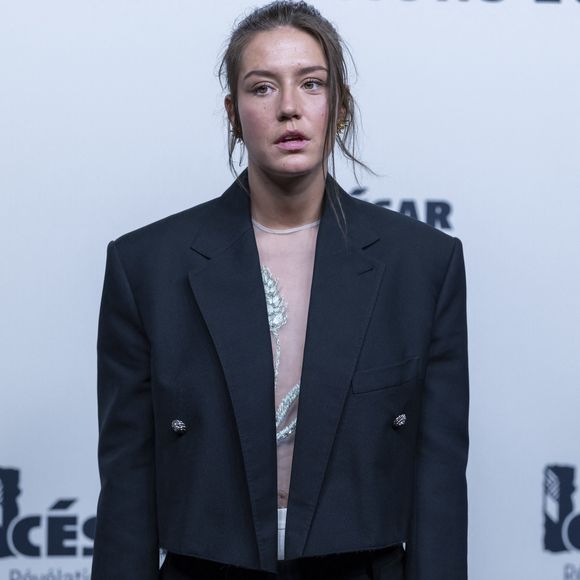 Découvrez les confidences touchantes de la star sur le parcours scolaire et les défis de son fils pour sociabiliser à l'école.

Adèle Exarchopoulos – Photocall du dîner des Révélations César 2026 à l'Elysée Montmartre à Paris, le 19 janvier 2026. 

© Olivier Borde / Bestimage