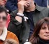 C'est une fois de plus en compagnie de son fils qu'elle a fait le déplacement
Estelle Denis et son fils merlin dans les tribunes des Internationaux de France de tennis de Roland Garros 2024 à Paris, France, le 2 juin 2024. © Jacovides-Moreau/Bestimage