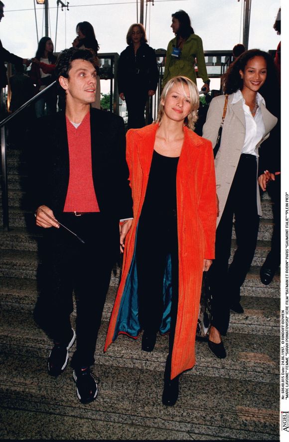 Marc Lavoine et son ex-femme Sarah lors de la première du film "Batman et Robin" à Paris.
©RINDOFF-BOWEN / BESTIMAGE
