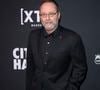 Il aborde cette épreuve avec philosophie et autodérision.

Jean Reno lors du gala City Harvest. © Ron Adar/TheNEWS2 via ZUMA Press Wire