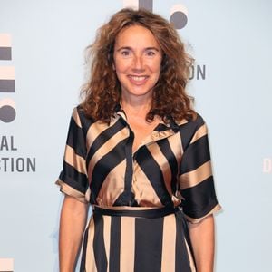 Et d'ajouter : "C'est un gouffre mais c'est une passion, un besoin vital et un super antidote au vieillissement car j'ai quand même 62 balais".

Isabel Otero - Photocall de la série "Laetitia" lors de la 21ème édition du Festival de la Fiction TV de la Rochelle. Le 13 septembre 2019
© Patrick Bernard / Bestimage