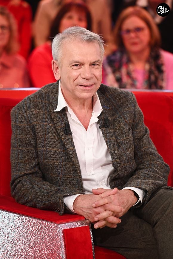 En effet, fin 2007, il débute une idylle avec Elsa Boublil et se marie avec elle en juin de l'année suivante...

Philippe Torreton à l'enregistrement de l'émission Vivement dimanche au studio Rive gauche, présentée par Michel Drucker sur France 3 le 22 février 2026. Crédit Guillaume Gaffiot/Bestimage