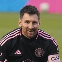 Lionel Messi n'aimait pas Paris, à Miami c'est tout le contraire ! Comment est la vie du champion en Floride, avec Antonela et leurs 3 enfants ?