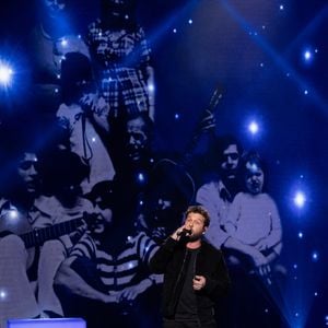 Claudio Capeo pour les surprises de l'enregistrement de l'émission "La Boîte à secrets", présentée par F.Bollaert et diffusée le 16 janvier 2026 sur France 3, dans les studios du Lendit à Saint-Denis, France, le 16 décembre 2025. © Cyril Moreau/Bestimage