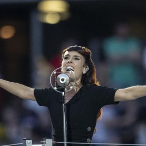 "J’ai rencontré quelqu’un de doux, gentil, bienveillant, qui donne sans rien attendre en retour. Dans sa famille, ce sont des mauriciens, ils sont tous comme ça, dans le don, ils rendent les choses plus belles"  a-t-elle alors confié.

Zaz participe à la cérémonie d'ouverture de la Coupe du monde de rugby France 2023 avant le match de la poule A entre la France et la Nouvelle-Zélande au Stade de France à Saint-Denis, en banlieue parisienne, le 8 septembre 2023. Photo par Eliot Blondet/ABACAPRESS.COM