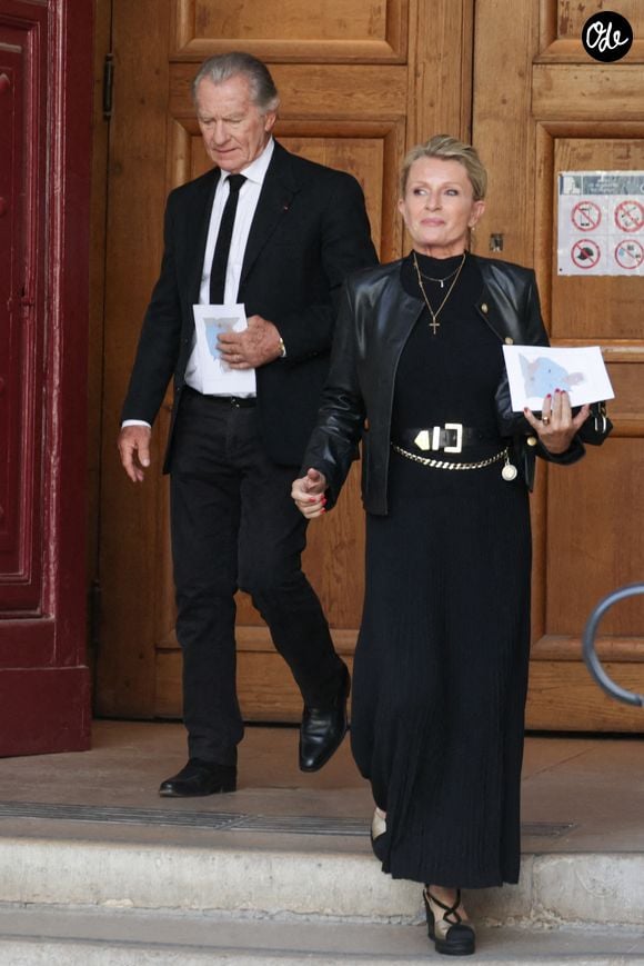 Sophie Davant et William Leymergie ont trouvé refuge chez un ami à Arcachon après leur évacuation.

William Lemeyrgie et sa compagne Sophie Davant assistent aux funérailles de Philippe Labro à l'église Saint-Germain-des-Prés à Paris, en France, le 13 juin 2025. Labro, journaliste, auteur, réalisateur et compositeur prolifique, est décédé d'un cancer le 4 juin à l'âge de 88 ans. Photo de Nasser Berzane/ABACAPRESS.COM