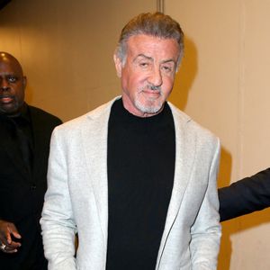Sylvester Stallone et son épouse Jennifer Flavin quittent les studios CBS à Times Square en compagnie de Sistine Stallone et Scarlett Stallone, à New York, NY, États-Unis, le 7 février 2024. Photo de Christopher Peterson/Splash News/ABACAPRESS.COM