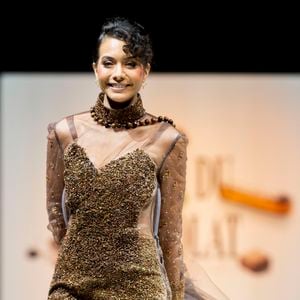 Vaimalama Chaves - Défilé d'ouverture du salon du chocolat 2024 à Paris porte de Versailles en faveur de l'association Mécénat Chirurgie Cardiaque le 29 octobre 2024. © Perusseau-Veeren/Bestimage