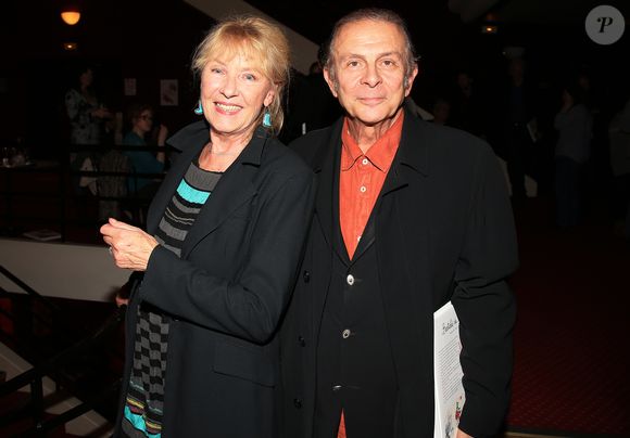 Il l'a notamment trompée avec sa sœur...

Exclusif - Maaike Jansen et son mari Roland Giraud - Pascale Bordet dédicace son livre "Bestioles de théâtre" au théâtre Saint-Georges à Paris le 20 octobre 2014. ©Marc Ausset Lacroix / Bestimage