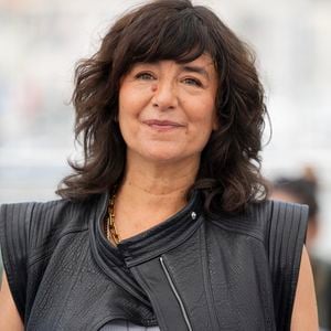 C'était l'un des moments forts du festival de Cannes : Romane Bohringer a monté les marches du Palais des festivals, à l'occasion de la projection en Séance spéciale de son deuxième film comme réalisatrice, "Dites-lui que je l'aime".

Romane Bohringer au photocall de "Dites-lui que je l'aime" (Séance spéciale) lors du Festival International du Film de Cannes. © Moreau / Jacovides / Bestimage