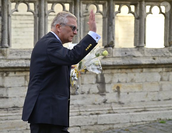 Dylan, le frère aîné de Clément, a donné sa version des faits concernant cette histoire.

 La famille royale de Belgique présente au Te Deum à l'occasion de la Fête du roi dans la cathédrale Saints-Michel-et-Gudule de Bruxelles, Belgique, le 15 novembre 2022. © Philip Reynaers/PhotoNews/Bestimage