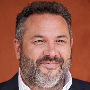 Info du 5 octobre 2023 - Bruce Toussaint quitte BFMTV pour la future matinale de TF1 - Bruce Toussaint au village lors des Internationaux de France de tennis de Roland Garros 2023, à Paris, France, le 6 juin 2023. © Jacovides-Moreau/Bestimage