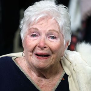 Line Renaud - Line Renaud, 97 ans, a inauguré un jardin public qui porte son nom, à Lille, France, le mercredi 17 décembre 2025.
© Claude Dubourg/Bestimage