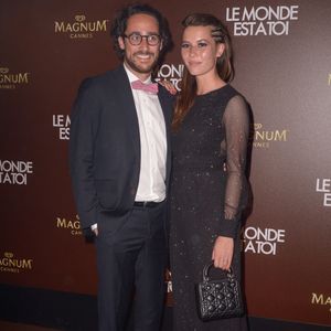 Thomas Hollande et Emilie Broussouloux assistant à une fête à la plage Magnum avant le 71e Festival de Cannes à Cannes, France, le 12 mai 2018. Photo de Julien Reynaud/APS-Medias/ABACAPRESS.COM