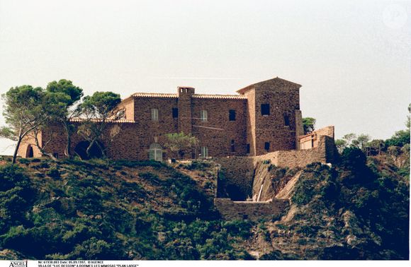 Vue de la villa de Luc Besson à Bormes les Mimosas (83), dans le Var, France. Le 05/09/1997. Crédit Bestimage