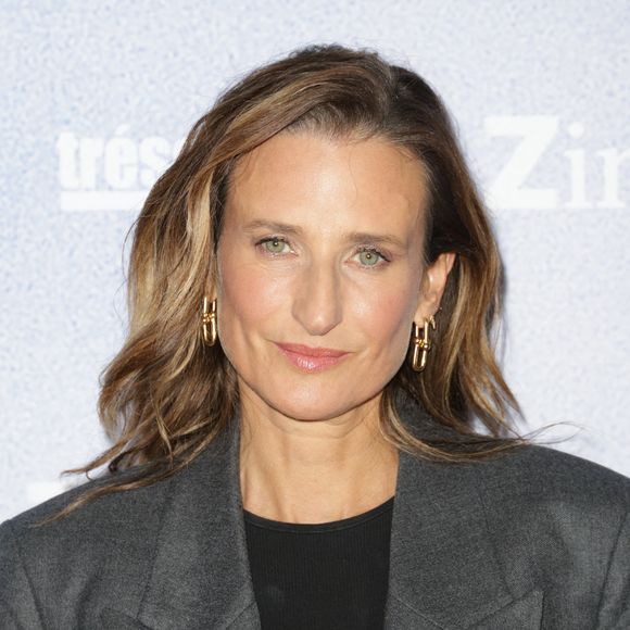 Elle y incarne un personnage qui résonne avec sa propre vie de maman de 15 et 10 ans.

Camille Cottin - Avant-première du film "Rembrandt" au Cinéma Pathé Wepler à Paris le 22 septembre 2025. © Coadic Guirec/Bestimage