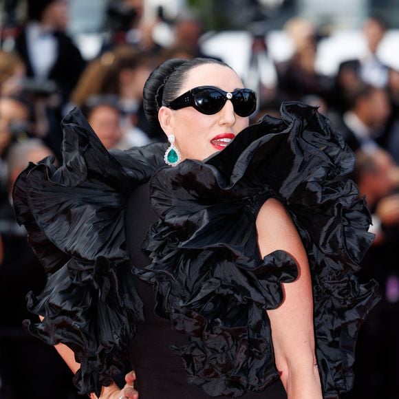 Rossy de Palma - Montée des marches de la cérémonie de clôture du 78ème Festival International du Film de Cannes, au Palais des Festivals à Cannes. Le 24 mai 2025
© Jacovides-Moreau / Bestimage