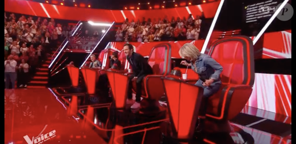 Malheureusement, aucun coach ne s'est retourné.

The Voice TF1, 1er février 2025