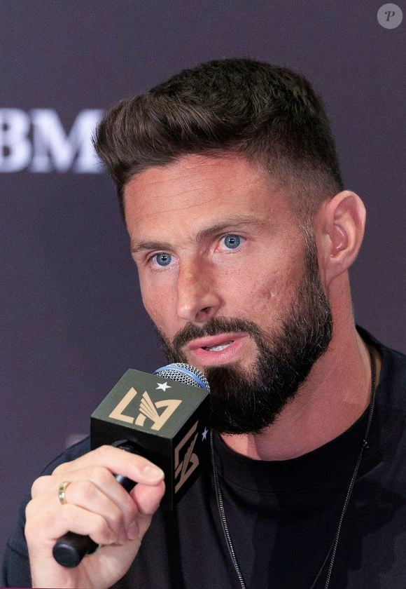 Parmi eux on retrouve Jade, l’aînée de la famille

Olivier Giroud - Présentation officielle d'Olivier Giroud au club de Los Angeles FC. Il a signé pour la saison 2024-2025. Zuma Press/Bestimage