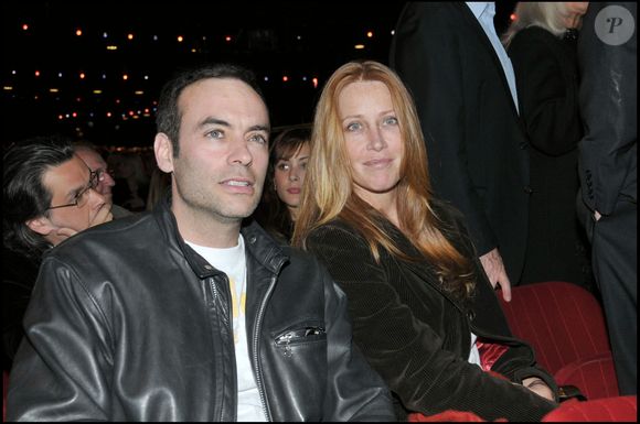Anthony Delon et Sophie Clerico, mère de ses deux filles Liv et Loup, lors de la générale de Nicolas Canteloup à l'Olympia © Rindoff Guirec Bestimage