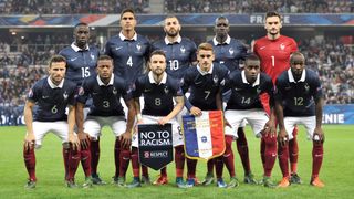 Cette ex-figure de l’équipe de France et du PSG s’est exilée loin de la France pour lancer sa société qui n’a rien à voir avec le football