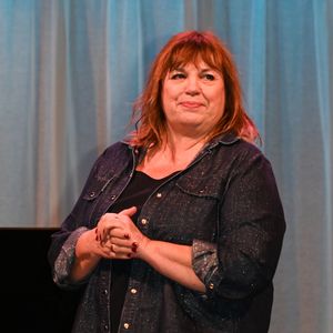 Exclusif - Michèle Bernier - 100ème de la pièce "Je préfère qu'on reste ensemble" au Théâtre des Variétés à Paris le 12 janvier 2023. © Coadic Guirec/Bestimage