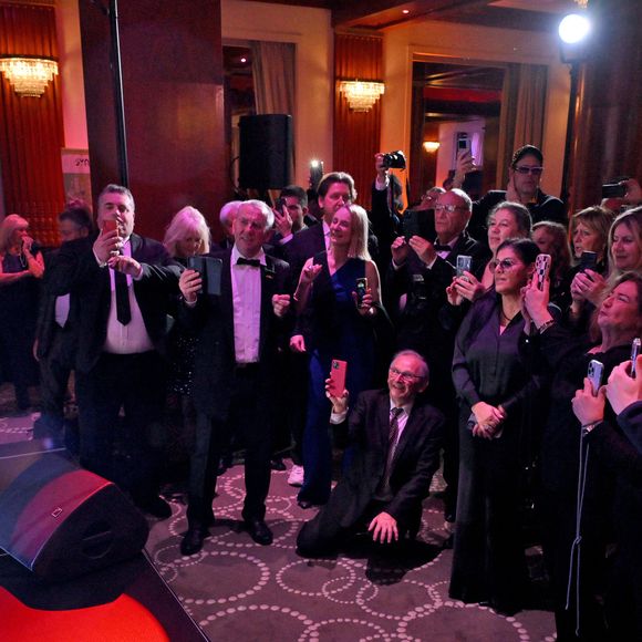 Julie Pietri durant le dîner au profit de l'association Enfant Star & Match à l'hôtel Majestic à Cannes le 1er février 2025.  © Bruno Bebert/Bestimage