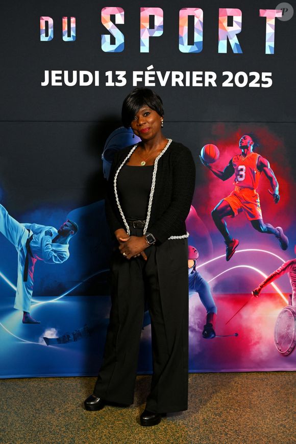 à son domicile à Las Vegas où elle s'est installée avec son compagnon.

Surya Bonaly durant la 13ème cérémonie des Victoires du Sport au Palais Nikaïa à Nice, le 13 février 2025.
© Bruno Bebert / Bestimage