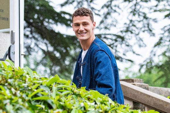 Benjamin Pavard - Arrivée des joueurs de l’Equipe de France de football à Clairefontaine, le 29 mai 2024. 
© Baptiste Autissier / Panoramic / Bestimage