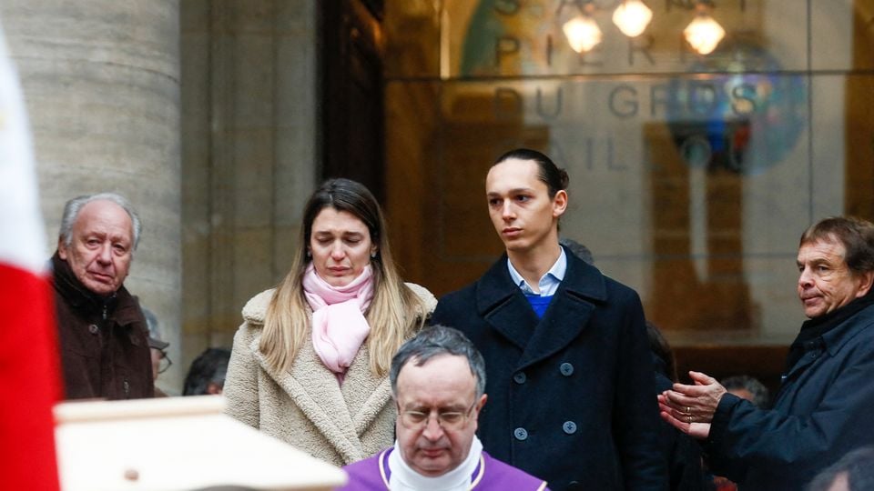 Obsèques de Jean-Luc Petitrenaud, ses enfants Louise et Antonin unis