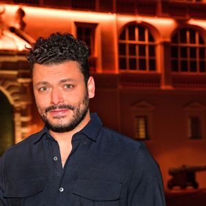 Exclusif  Kev Adams - Le Grand Dîner s'est installé à Monaco pendant le 78ème Grand Prix de Formule 1 au Castel Roc, l'établissement situé en face du palais princier, le 22 mai 2021. 
© Bruno Bebert/Bestimage