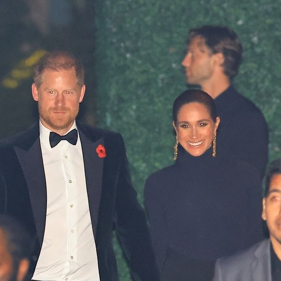 Le prince Harry et Meghan Markle quittant la soirée d'anniversaire de Kris Jenner à Beverly Hills, dans la maison de Jeff Bezos, le 8 novembre 2025. © Backgrid USA / Bestimage