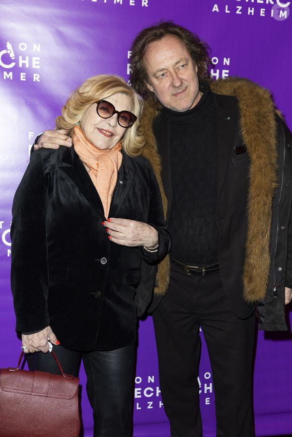 Nicoletta avec son mari Jean-Christophe Molinier - Photocall du Gala de la Fondation Recherche Alzheimer placée sous le signe de l’émotion et du partage avec un concert unique sur le thème "2 générations chantent pour la 3ème" à l’Olympia à Paris le 17 mars 2025. © Olivier Borde - Bertrand Rindoff/Bestimage