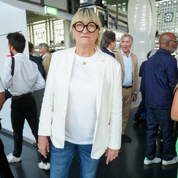 "Tout le monde peut s'acheter un bateau pour naviguer sur la Seine, mais vous n'aurez pas de place pour le garer."

Christine Bravo - Vernissage de l'exposition "Le mystère Cléopâtre" à l'Institut du Monde Arabe à Paris le 17 juin 2025. © Anne-Sophie Guebey/Bestimage