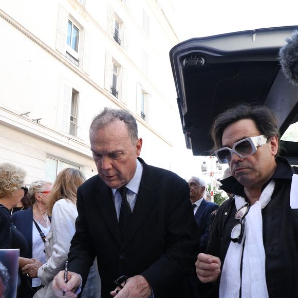 Julien Lepers - Sorties des obsèques de Philippe Bouvard en l'église Notre-Dame de Bon Voyage à Cannes le 31 août 2026.
© Franz Chavaroche-Denis Guignebourg / Bestimage