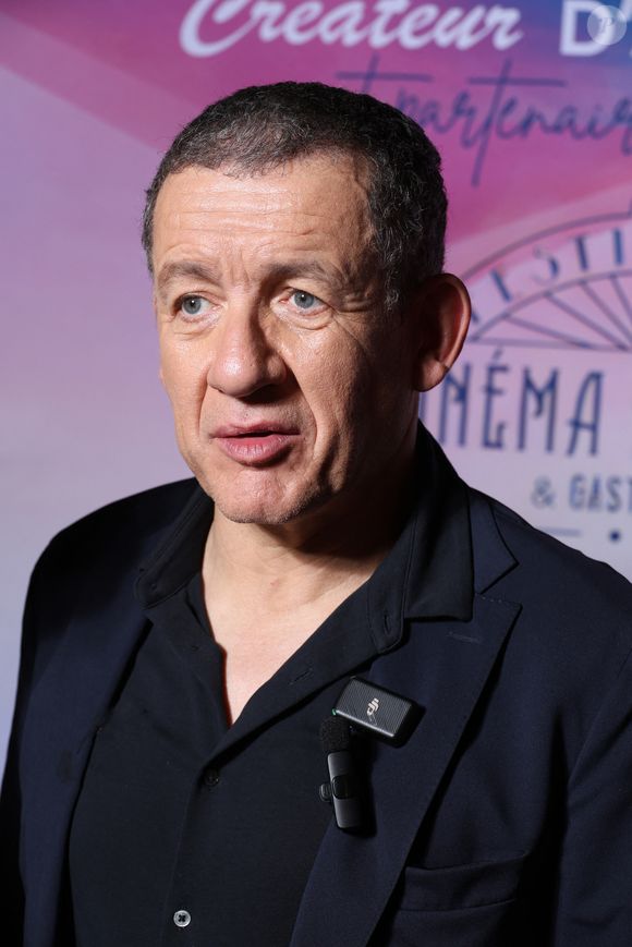 Dany Boon lors de la présentation de son film "Regarde" au Festival du Cinéma Francais et de la gastronomie d'Aix-les-Bains, France, le 3 juin 2025. © Denis Guignebourg/Bestimage