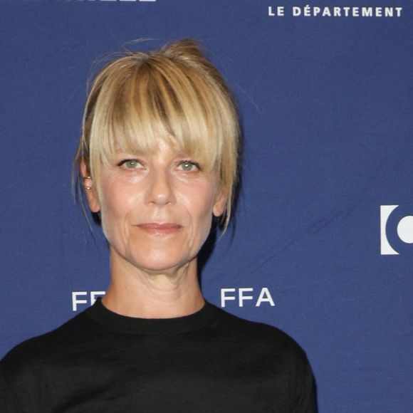 Marina Foïs - Photocall de la soirée d'ouverture avec la projection du film "La femme la plus riche du monde" lors de la 18ème édition du Festival Film Francophone (FFA) à Angoulême le 25 août 2025.

© Coadic Guirec / Bestimage