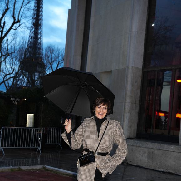 Ines de la Fressange - Arrivées au défilé Patou Mode Masculine prêt-à-porter Automne/Hiver 2025-2026 lors de la fashion week à Paris le 26 janvier 2025. © Lucia Sabatelli / Bestimage