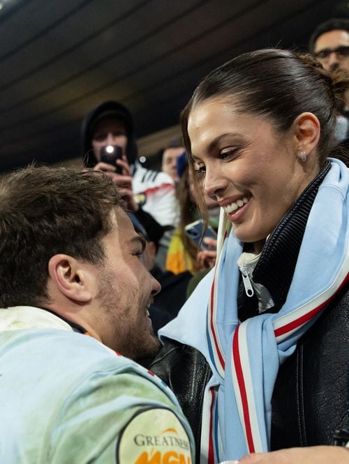 Antoine Dupont acclamé à Marseille : Iris Mittenaere, partie le rejoindre, a profité d'un week-end de rêve