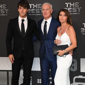 Didier Deschamps, sa femme Claude et son fils Dylan arrivent aux Best FIFA Football Awards 2018 au Royal Festival Hall, Londres, Royaume-Uni, le 24 septembre 2018. Photo by Christian Liewig/ABACAPRESS.COM