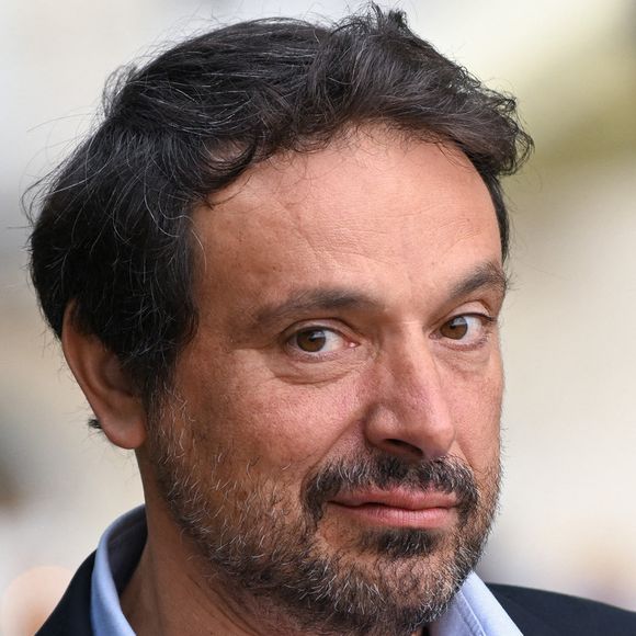 France 3 relance "A Priori" dans un contexte émouvant. 

Bruno Salomone, décédé des suites d'une longue maladie à l'âge de 55 ans